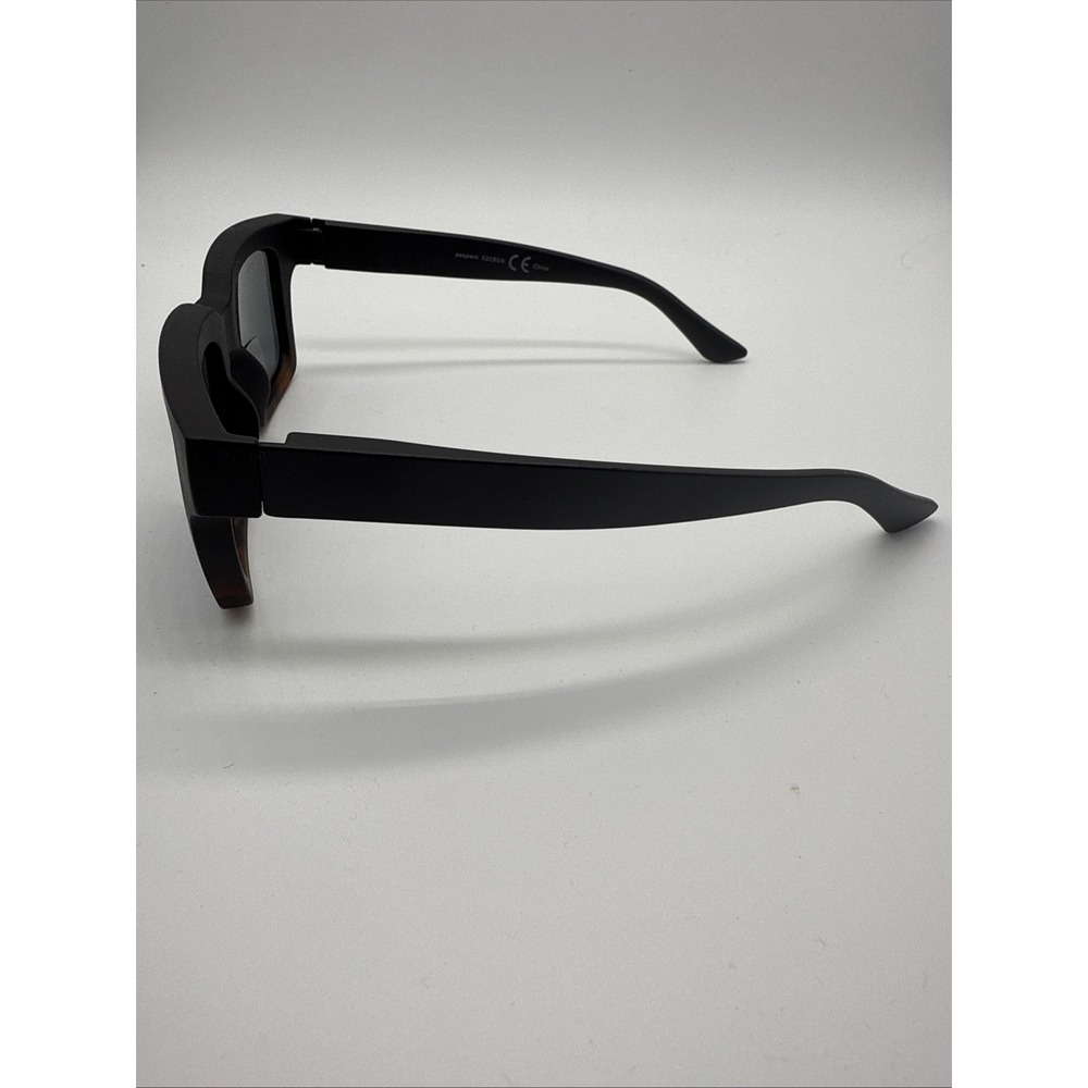 Peepers Beverly Shores Sunglasses Womens +2.50 Eco-Friendly Readers Tortoise - Picture 2 of 6